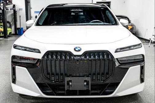 2024 BMW 760 xDrive