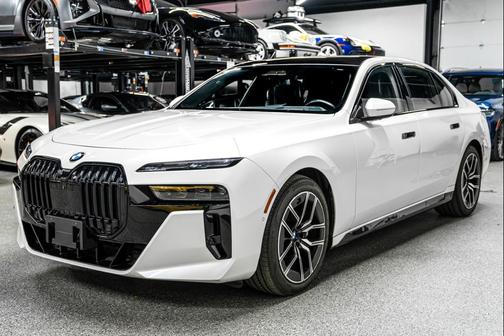 2024 BMW 760 xDrive