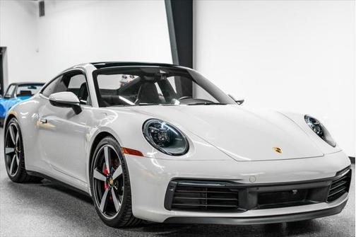2022 Porsche 911 Carrera 4S