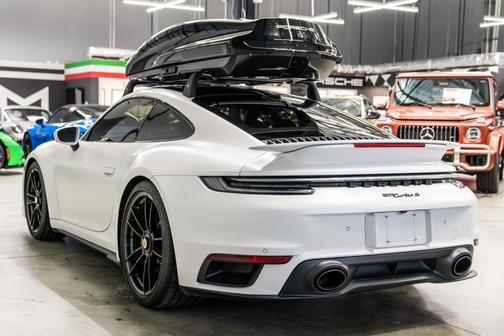 2022 Porsche 911 Turbo S