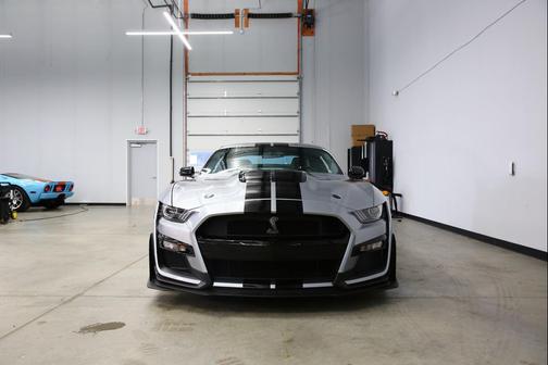 Iconic Silver 2021 Ford Shelby GT500 Base