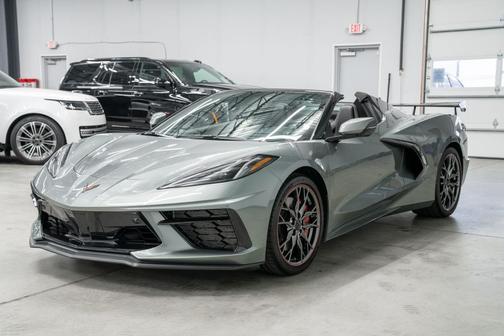 Hypersonic Gray Metallic 2023 Chevrolet Corvette Stingray w/2LT