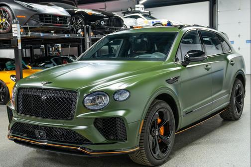 2025 Bentley Bentayga S Black Edition