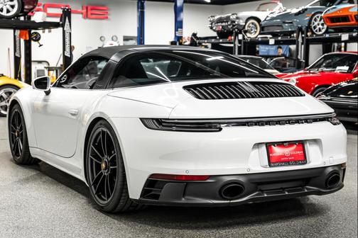 2024 Porsche 911 Targa 4 GTS