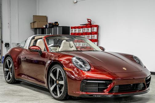 2021 Porsche 911 Targa 4S
