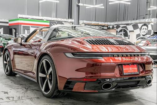 2021 Porsche 911 Targa 4S