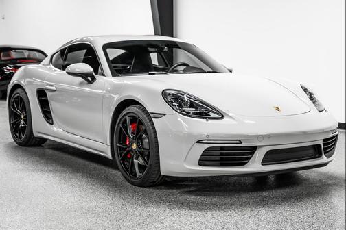 2025 Porsche 718 Cayman S
