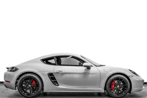 2025 Porsche 718 Cayman S