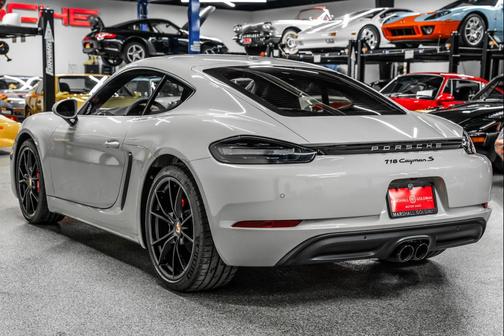 2025 Porsche 718 Cayman S