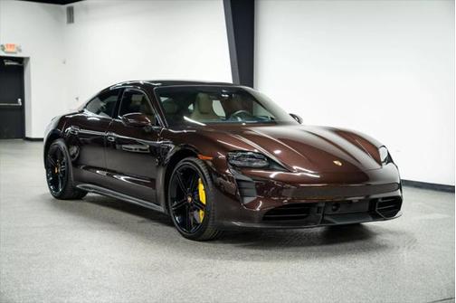 2021 Porsche Taycan Turbo S