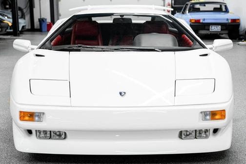 1992 Lamborghini Diablo -Collector Grade, Low Miles, Beautiful Color Combination