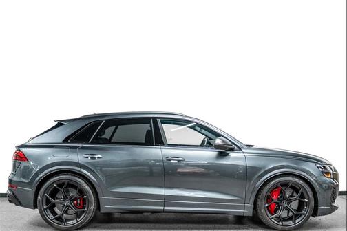 2025 Audi RS Q8 4.0T