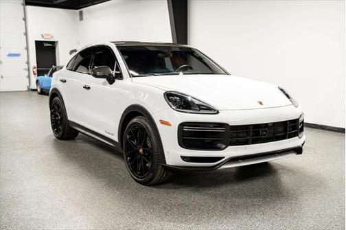 2023 Porsche Cayenne Turbo GT