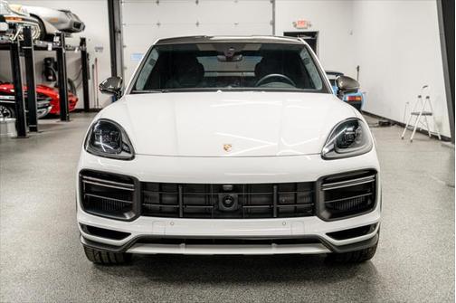 2023 Porsche Cayenne Turbo GT