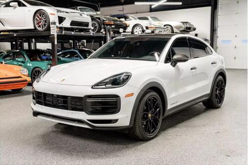 2023 Porsche Cayenne Turbo GT