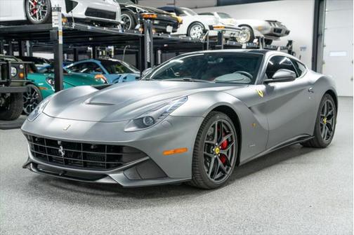 2014 Ferrari F12berlinetta Base
