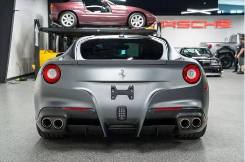 2014 Ferrari F12berlinetta Base