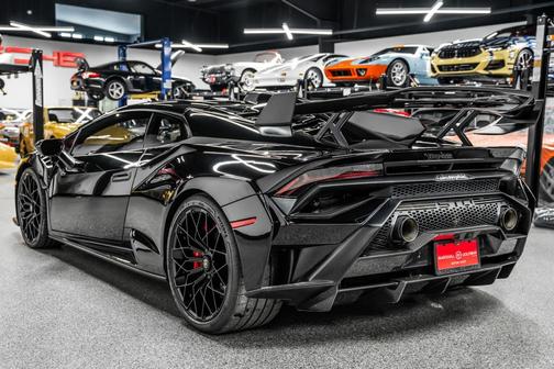 2021 Lamborghini Huracan STO Coupe