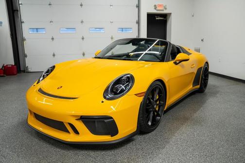 Paint to Sample Signal Yellow 2019 Porsche 911 Speedster