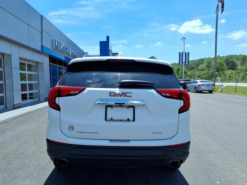 Summit White 2020 GMC Terrain AWD 4dr SLE