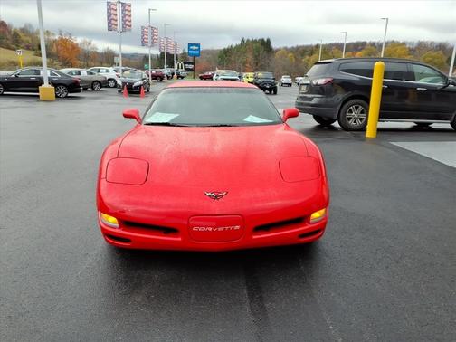 Torch Red 1997 Chevrolet Corvette 2dr Cpe
