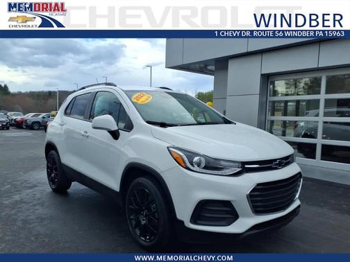 Summit White 2022 Chevrolet Trax LT