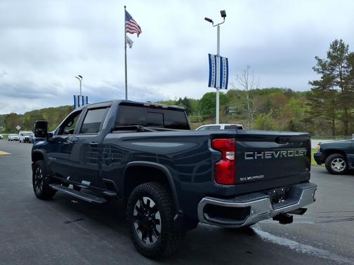 Shadow Gray Metallic 2020 Chevrolet Silverado 2500 4WD Crew Cab 159" LT