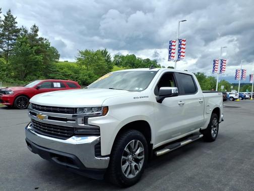 Iridescent Pearl Tricoat 2020 Chevrolet Silverado 1500 4WD Crew Cab 147" LT