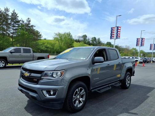 Satin Steel Metallic 2018 Chevrolet Colorado 4WD Crew Cab 128.3" Z71