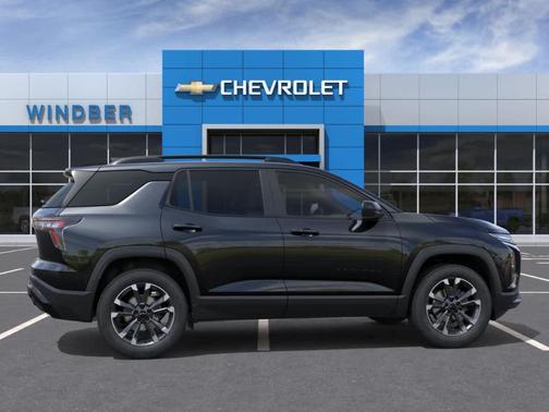 Mosaic Black Metallic 2026 Chevrolet Equinox RS