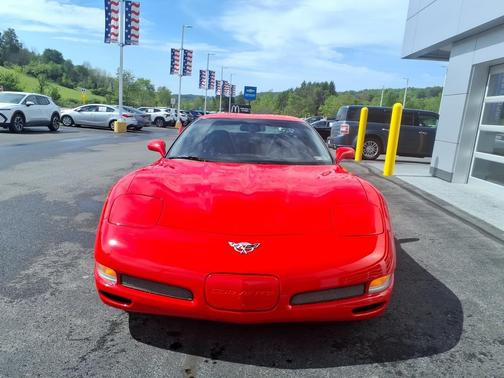 2003 Chevrolet Corvette 2dr Z06 Hardtop