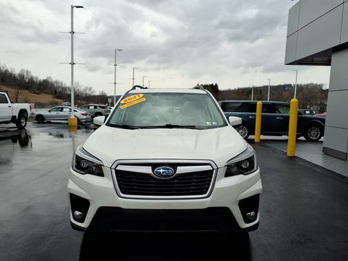 Crystal White Pearl 2021 Subaru Forester Premium CVT