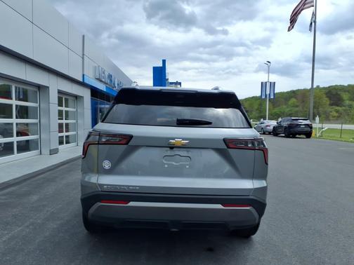 2025 Chevrolet Equinox AWD 4dr LT w/2LT