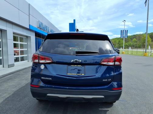 Blue Glow Metallic 2022 Chevrolet Equinox AWD 4dr LT w/1LT