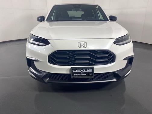 Platinum White Pearl 2025 Honda HR-V AWD Sport