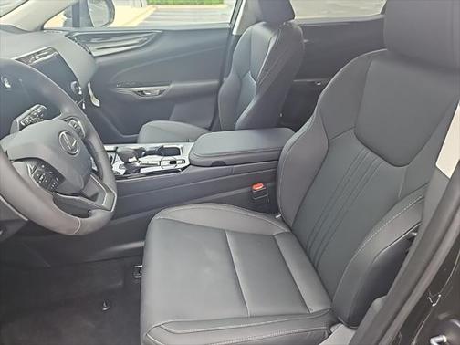2025 Lexus NX 250 Base