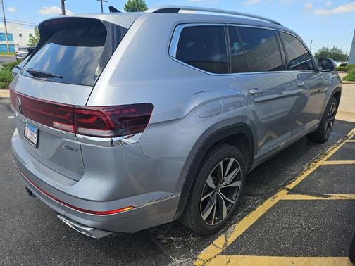 Silver Mist Metallic 2025 Volkswagen Atlas 2.0T SEL Premium R-Line 4MOTION