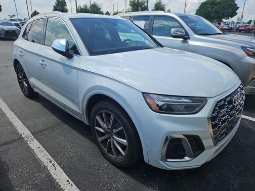 Glacier White Metallic 2021 Audi SQ5 3.0T Premium Plus