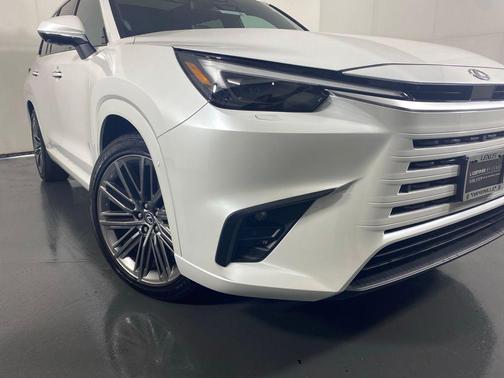 Wind Chill Pearl 2025 Lexus TX 350 Luxury
