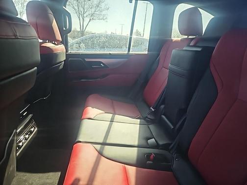 2024 Lexus LX 600 F SPORT