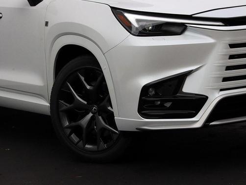 2026 Lexus TX 500h F SPORT Premium