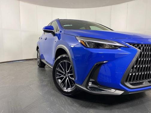 2025 Lexus NX 250 Base