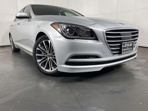 Santiago Silver 2015 Hyundai Genesis 3.8