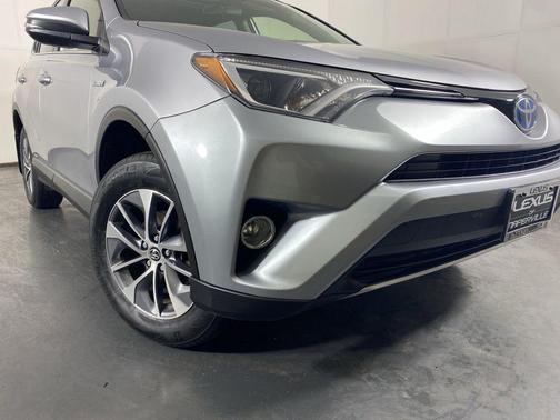 Silver Sky Metallic 2017 Toyota RAV4 Hybrid XLE