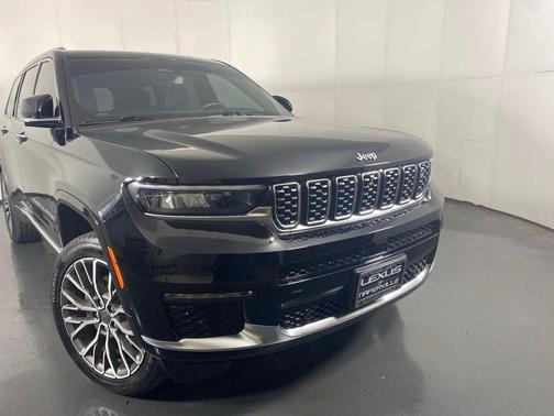 Diamond Black Crystal Pearlcoat 2024 Jeep Grand Cherokee L Summit Reserve