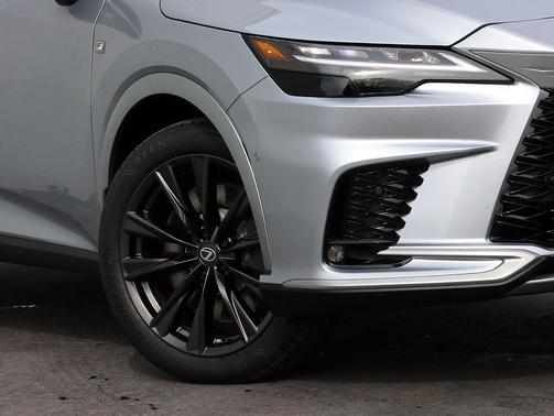 Iridium 2026 Lexus RX 350 F SPORT Handling