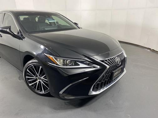 2024 Lexus ES 350 Base