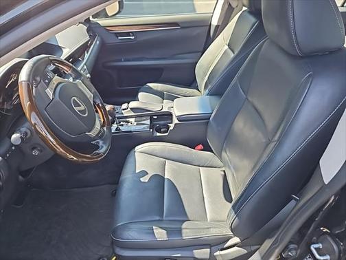 2015 Lexus ES 350 Crafted Line