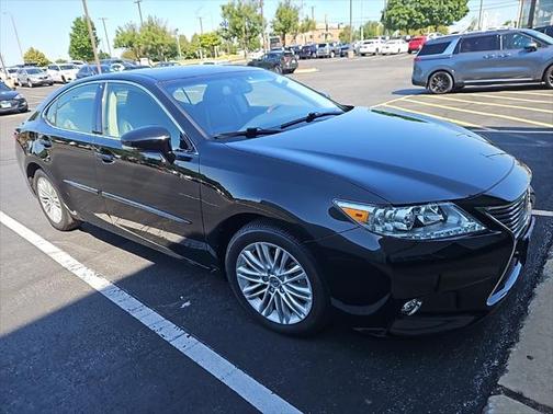 2015 Lexus ES 350 Crafted Line