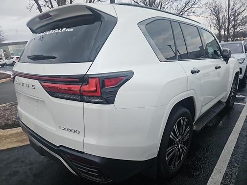 2024 Lexus LX 600 Luxury